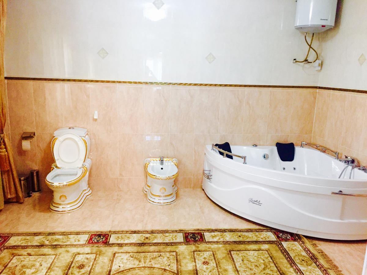 Hotel Ark Ms Taraz Exterior foto
