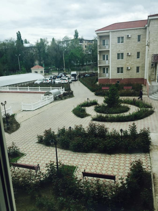 Hotel Ark Ms Taraz Exterior foto