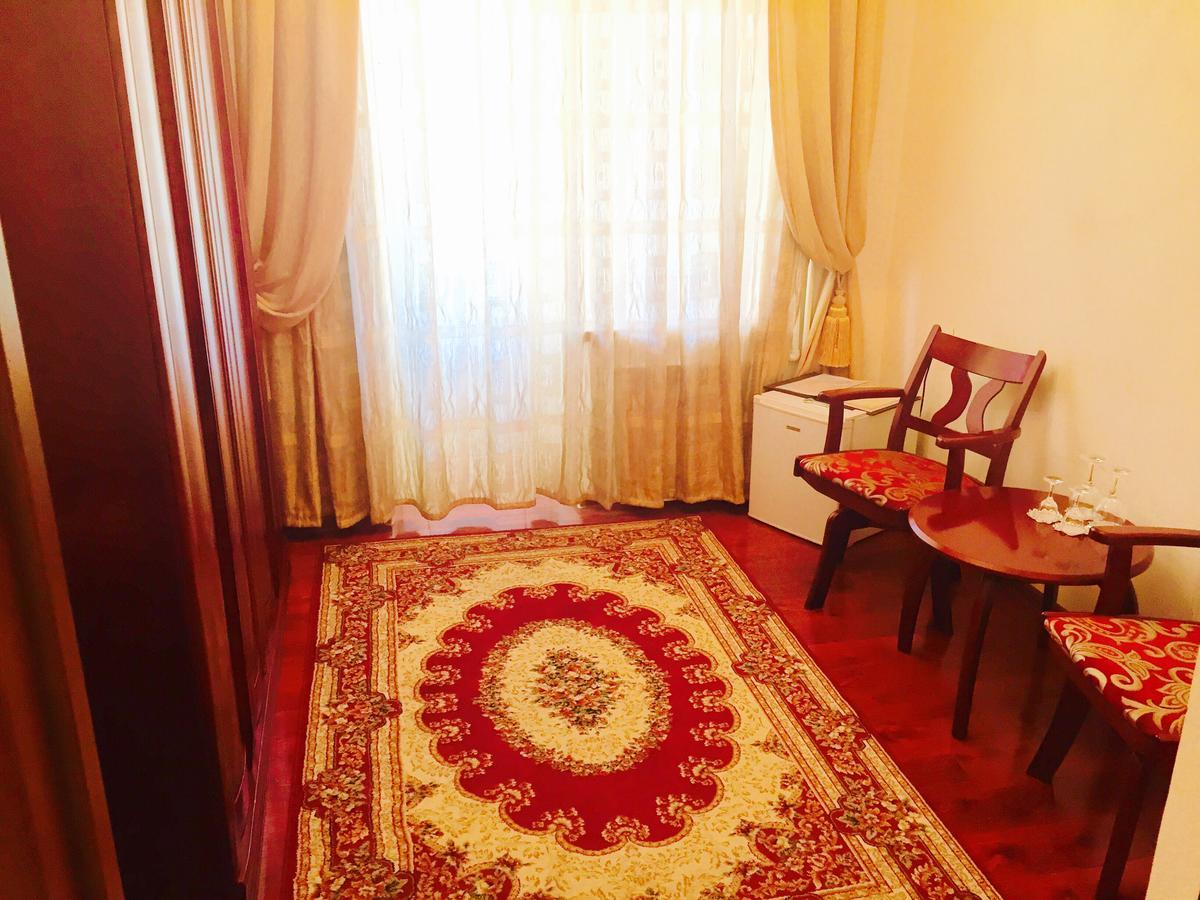 Hotel Ark Ms Taraz Exterior foto